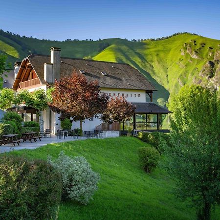 Logis Hotel Etchemaite ラロー エクステリア 写真