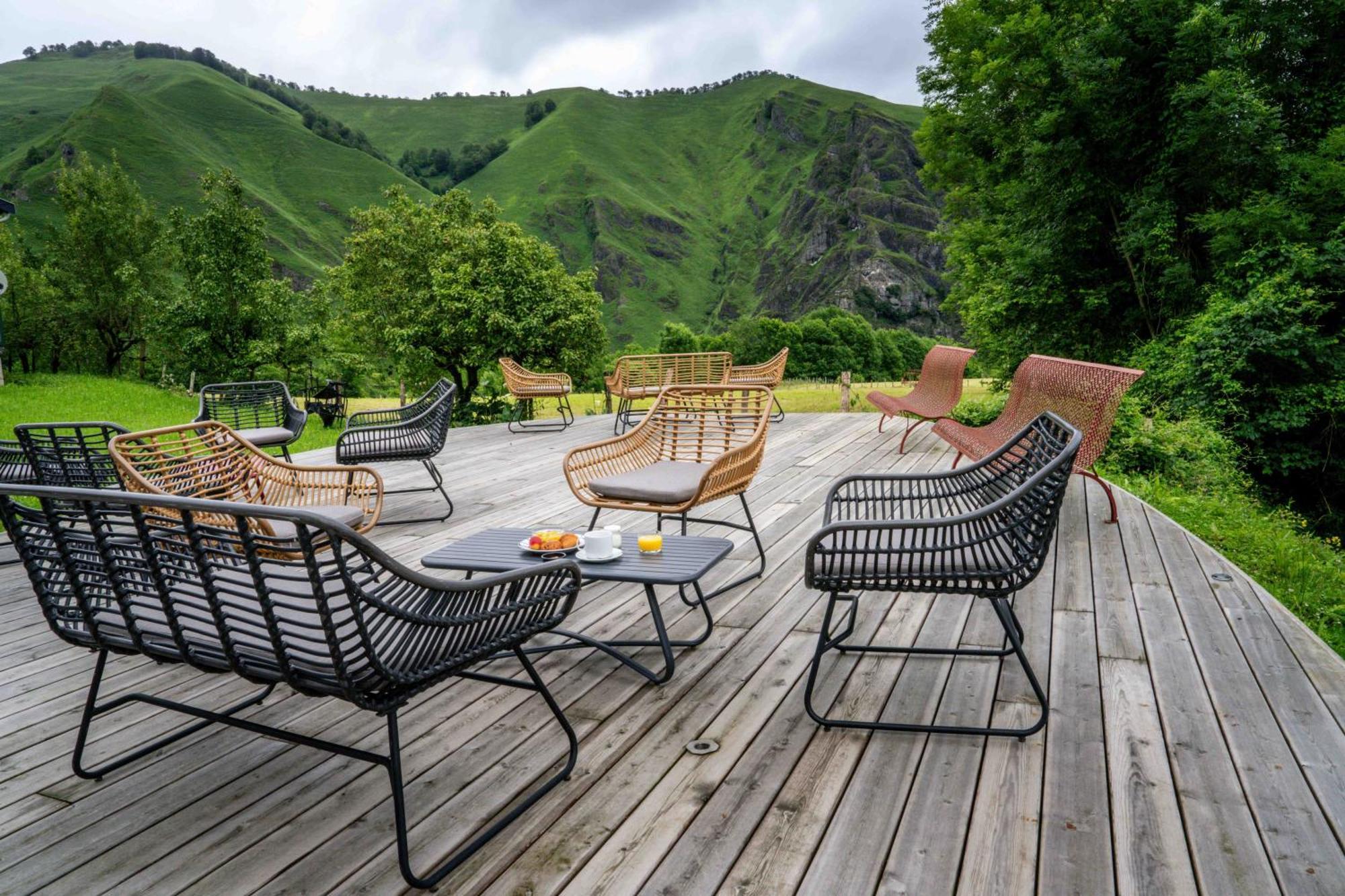 Logis Hotel Etchemaite ラロー エクステリア 写真
