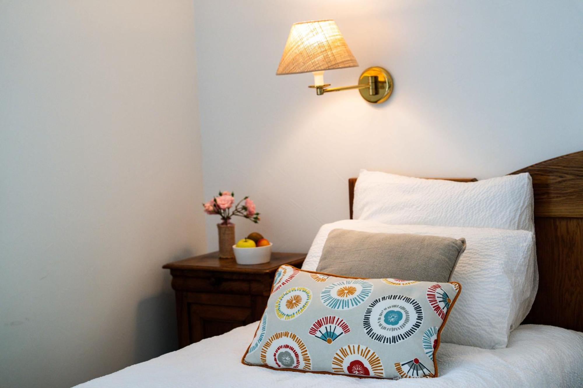 Logis Hotel Etchemaite ラロー エクステリア 写真